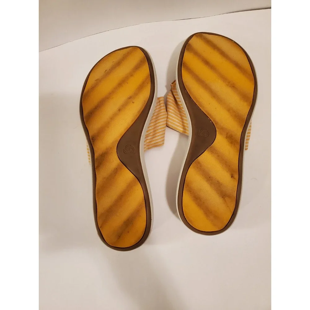 Clarks Cloudsteppers Slide Sandals‎ Eliza April Golden Yellow